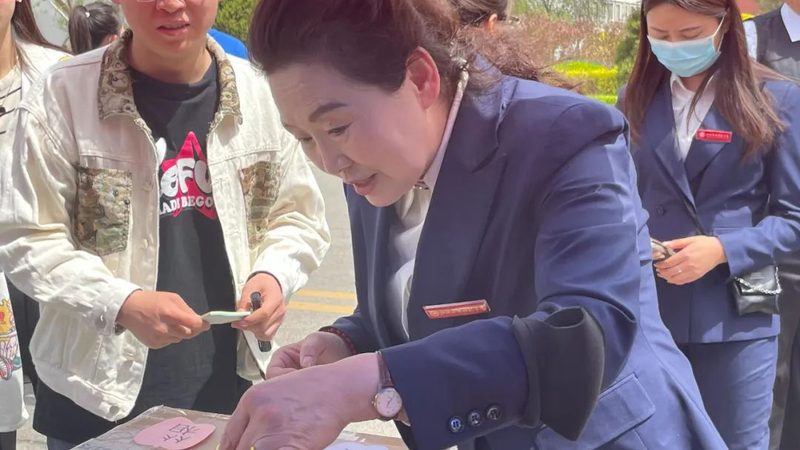 深圳宣传片拍摄团队定制服务：打造企业品牌形象的利器
